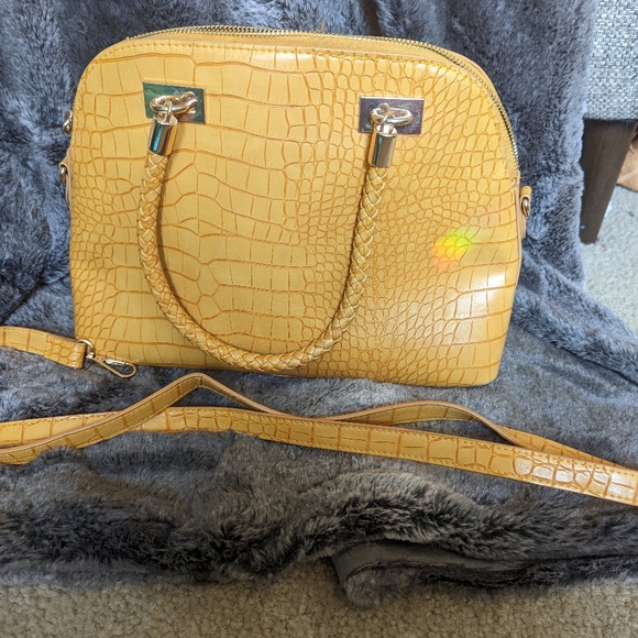 Purse - Picture 4 of 5